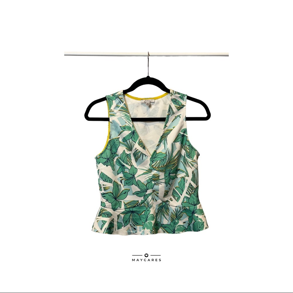 SURPLICE CUTOUT CROP TOP WITH FLORAL PRINT